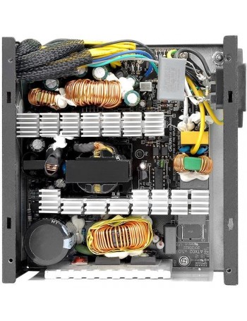 Thermaltake TRS-700AH2NK fonte de alimentação 700 W ATX Preto