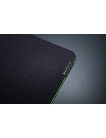 Razer Gigantus V2 - Medium Preto, Verde Tapete Gaming