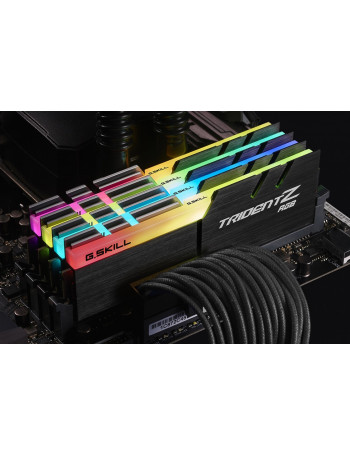 G.Skill Trident Z RGB módulo de memória 32 GB 4 x 8 GB DDR4 2666 MHz