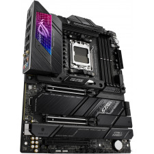 ASUS ROG STRIX X670E-E GAMING WIFI AMD X670 Socket AM5 ATX